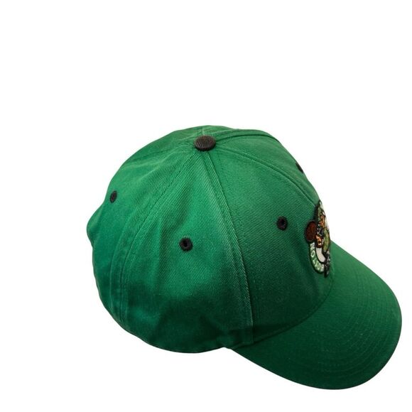 VTG Boston Celtics Velcro adjustable hat - Picture 12 of 15